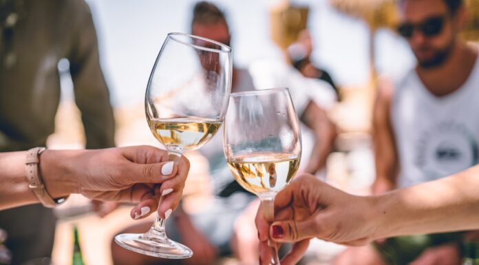 CALICI SOTTO LE STELLE 2021 in Toscana: ecco tutti gli eventi in cantina per l’estate