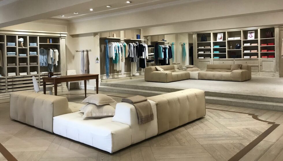 CANTINE EREDI DEI PAPI: Brindisi con Malo Cashmere