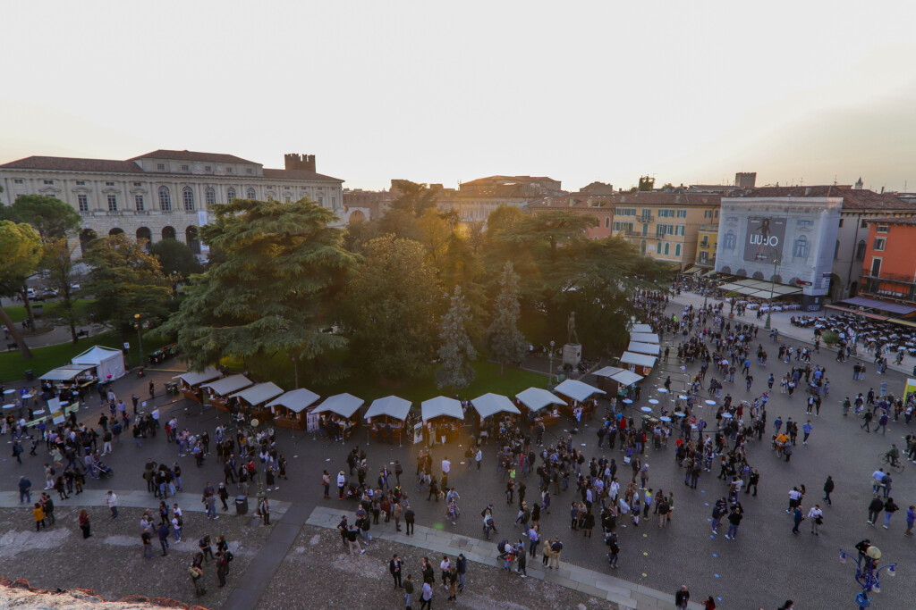 Hostaria Festival del Vino
